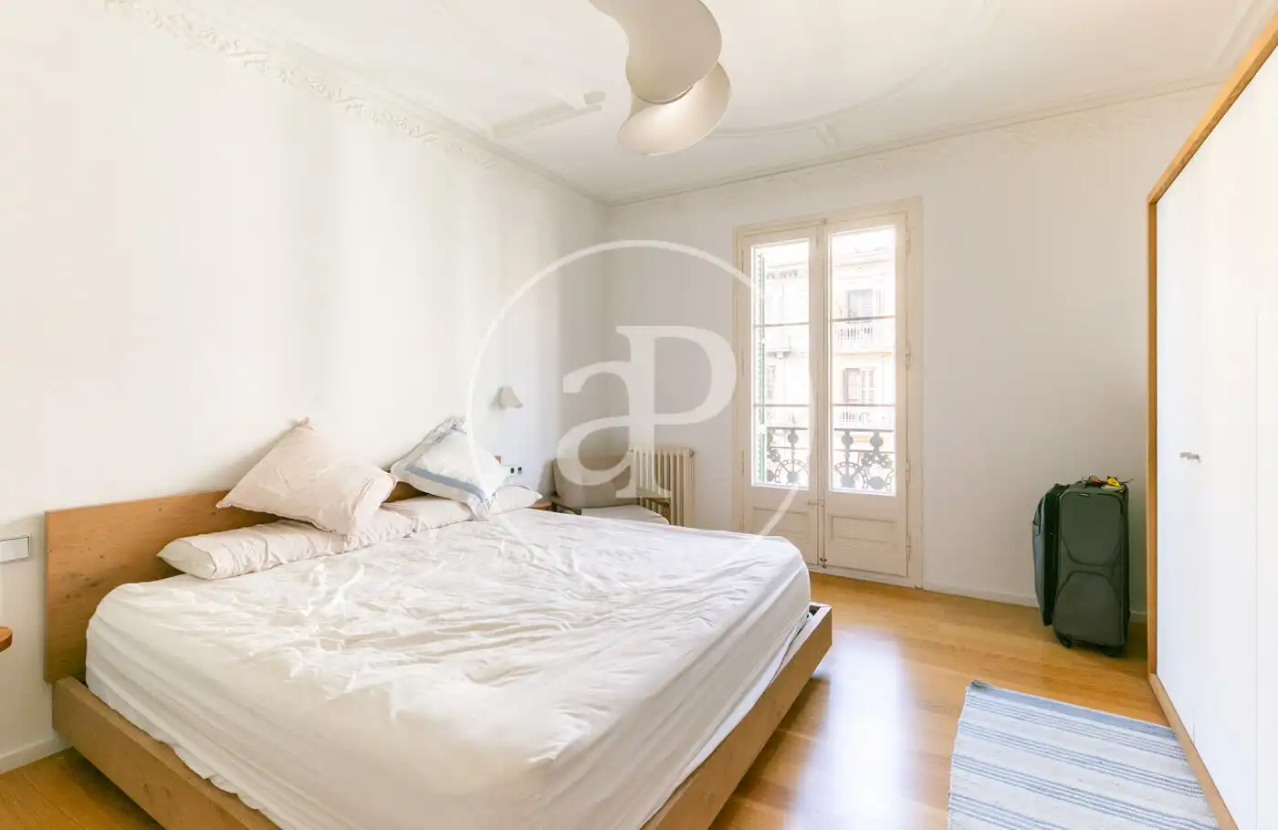Habitación de Piso de alquiler en Barcelona con Aire acondicionado, Calefacción y Amueblado