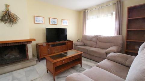 Foto 2 de Casa adosada de alquiler en Calle Topacio, Montealto - Monterrey, Benalmádena