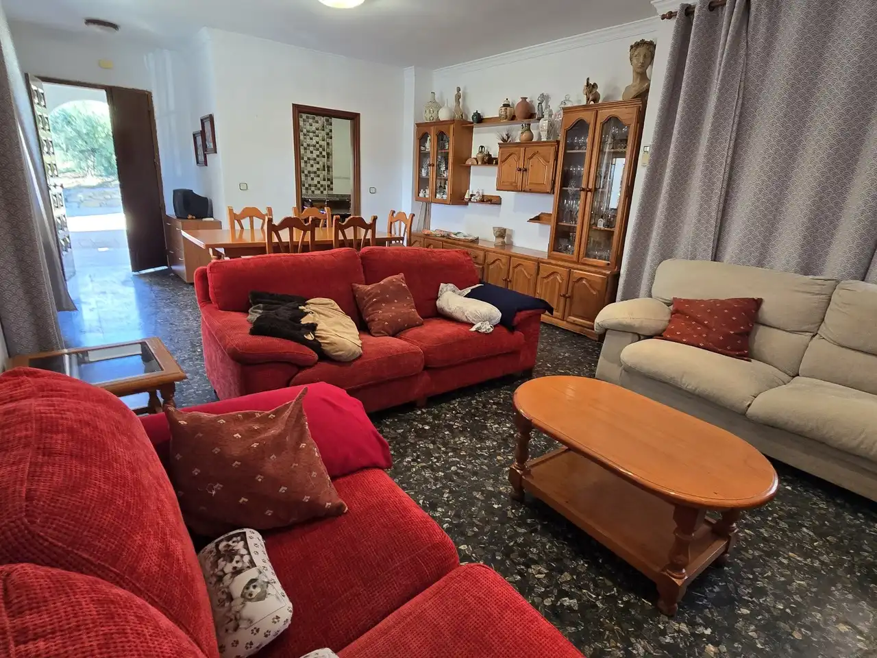 Sala de estar de Casa o chalet en venta en Periana con Aire acondicionado, Terraza y Piscina