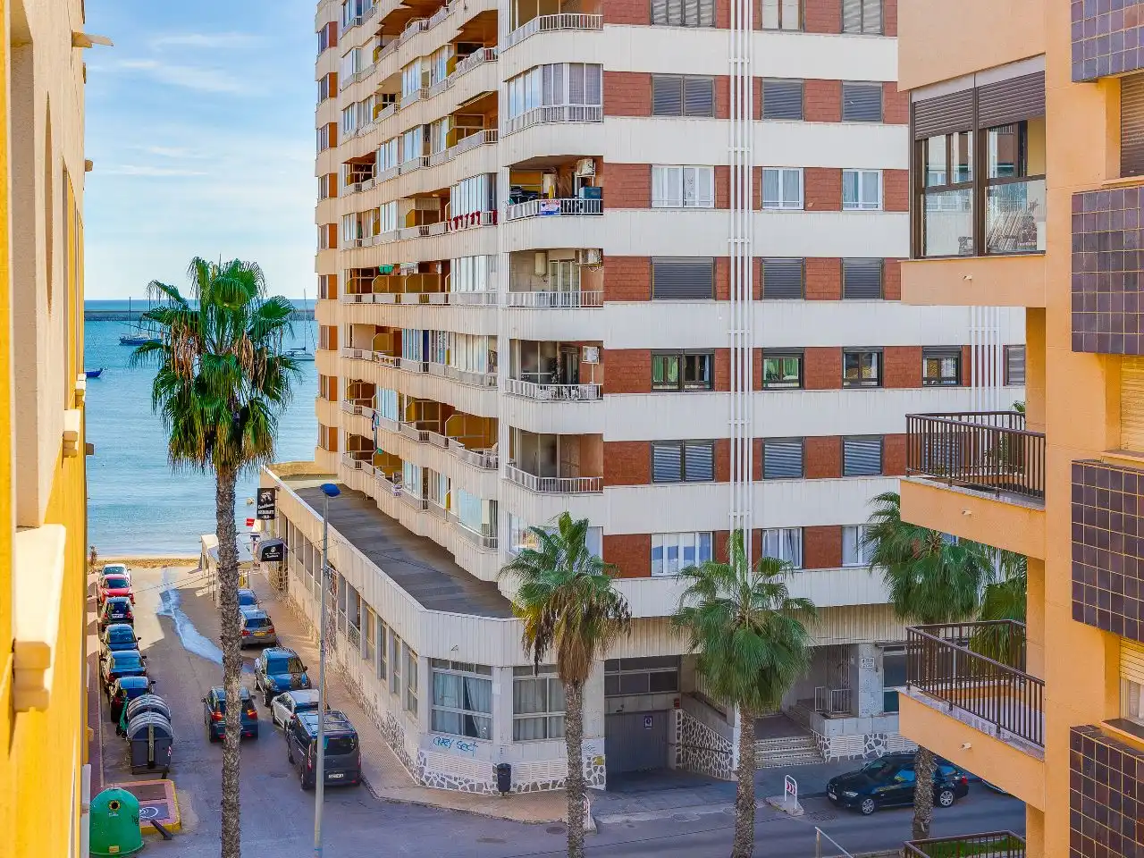 Apartament amb ascensor en venda a Calle Valencia 8