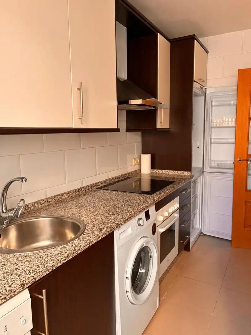 Cocina de Piso de alquiler en Badajoz con Aire acondicionado, Calefacción y Terraza