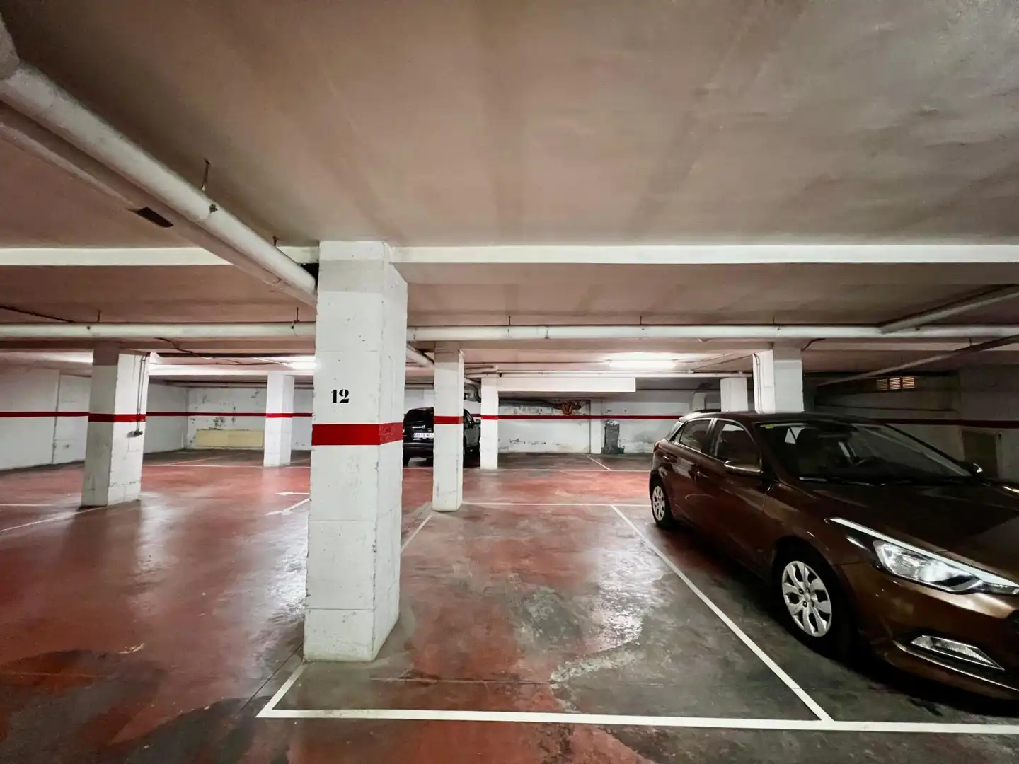 Parkplatz von Wohnungen zum Verkauf in Torrevieja mit Klimaanlage, Heizung und Möbliert