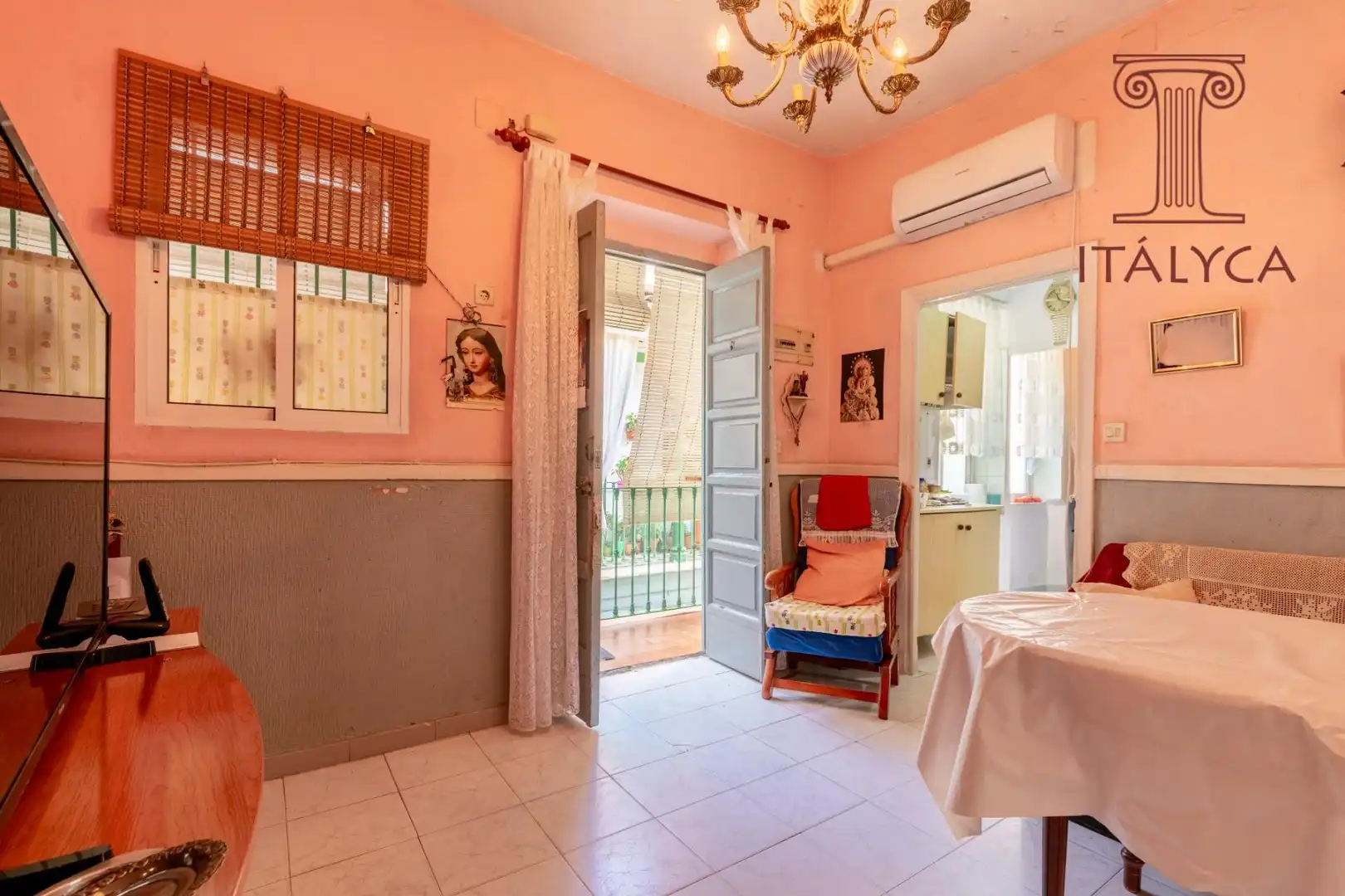 Comedor de Piso en venta en Sevilla con Aire acondicionado
