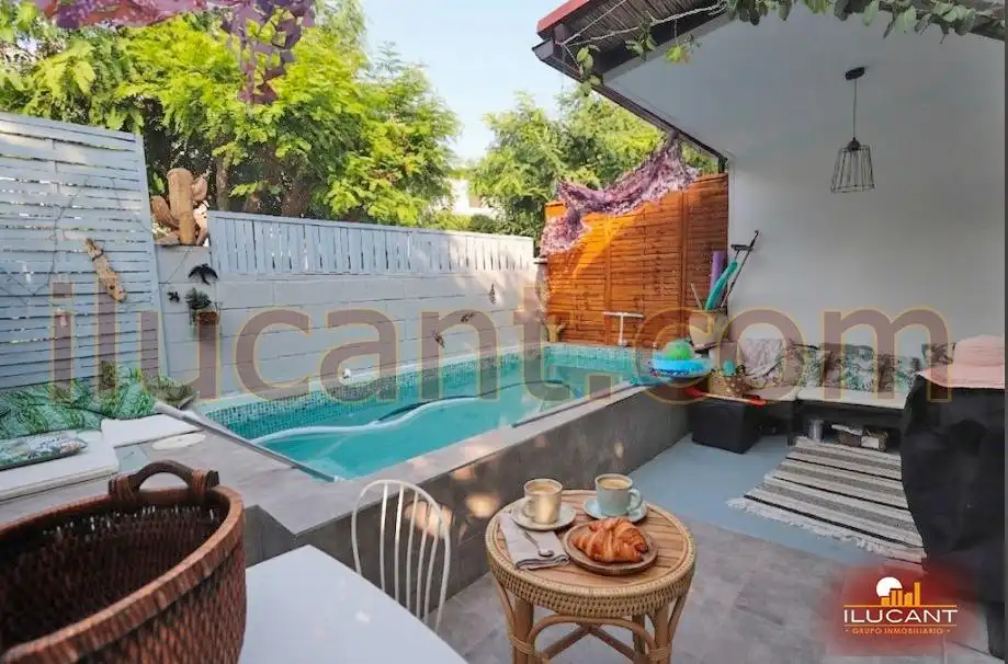 Terraza de Casa o chalet en venta en El Campello con Aire acondicionado, Terraza y Trastero