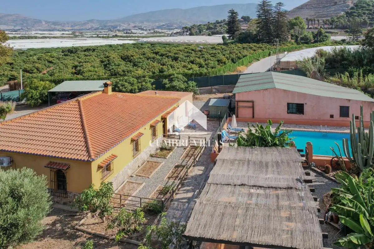 Außenansicht von Country house zum Verkauf in Torrenueva Costa mit Privatgarten, Terrasse und Abstellraum