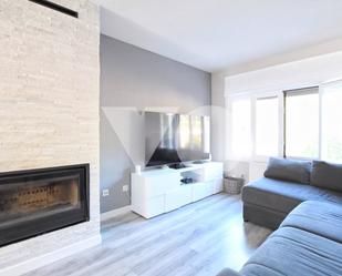 Sala d'estar de Casa o xalet de lloguer en San Lorenzo de El Escorial amb Aire condicionat