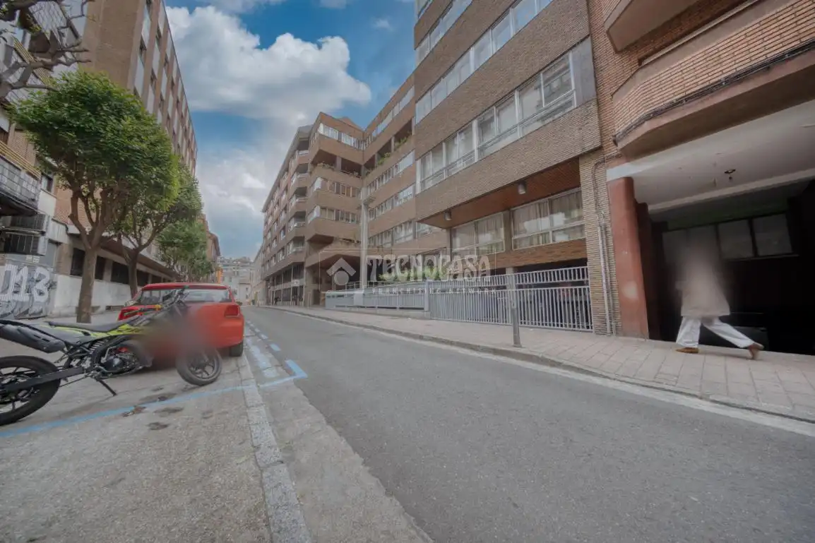 Vista exterior de Pis en venda en Valladolid