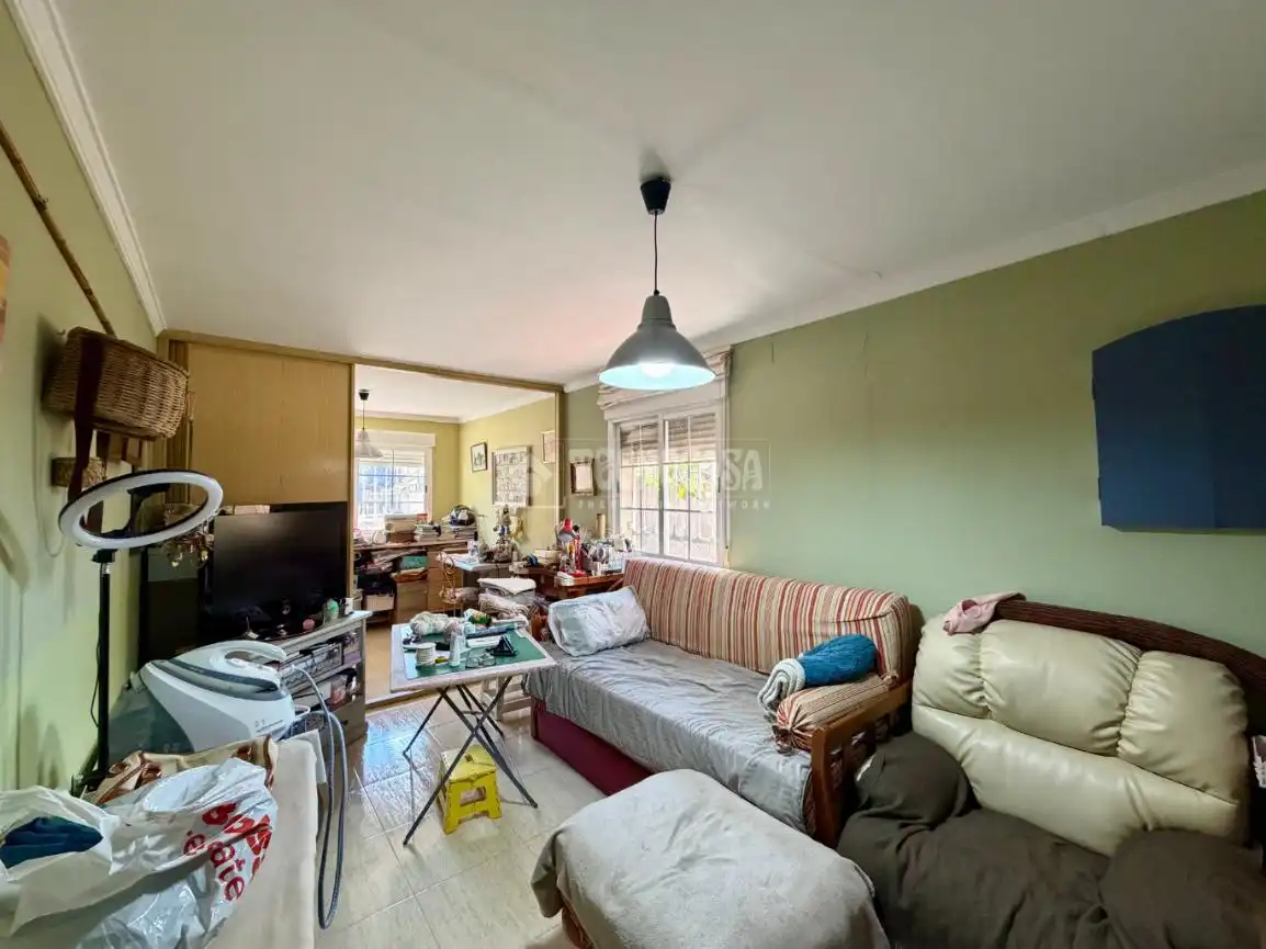 Sala de estar de Piso en venta en Villanueva de la Torre con Aire acondicionado y Calefacción