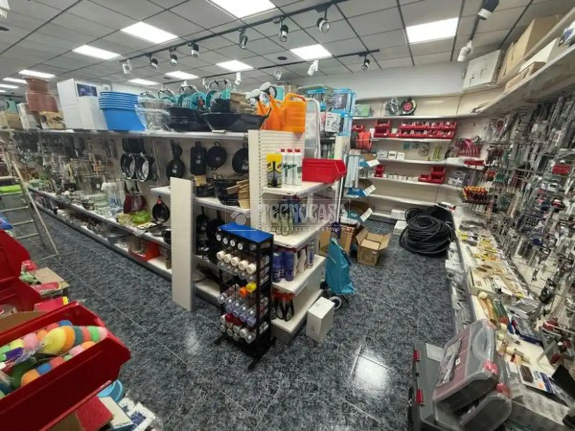 Local comercial en venda a Martos, imagen 22