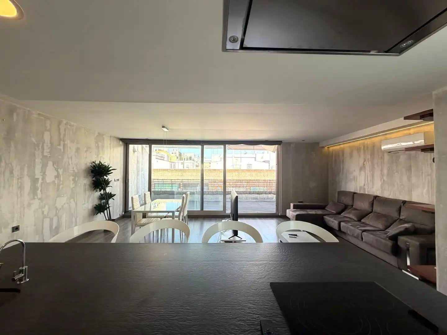 Sala de estar de Ático en venta en Elche / Elx con Aire acondicionado, Terraza y Amueblado