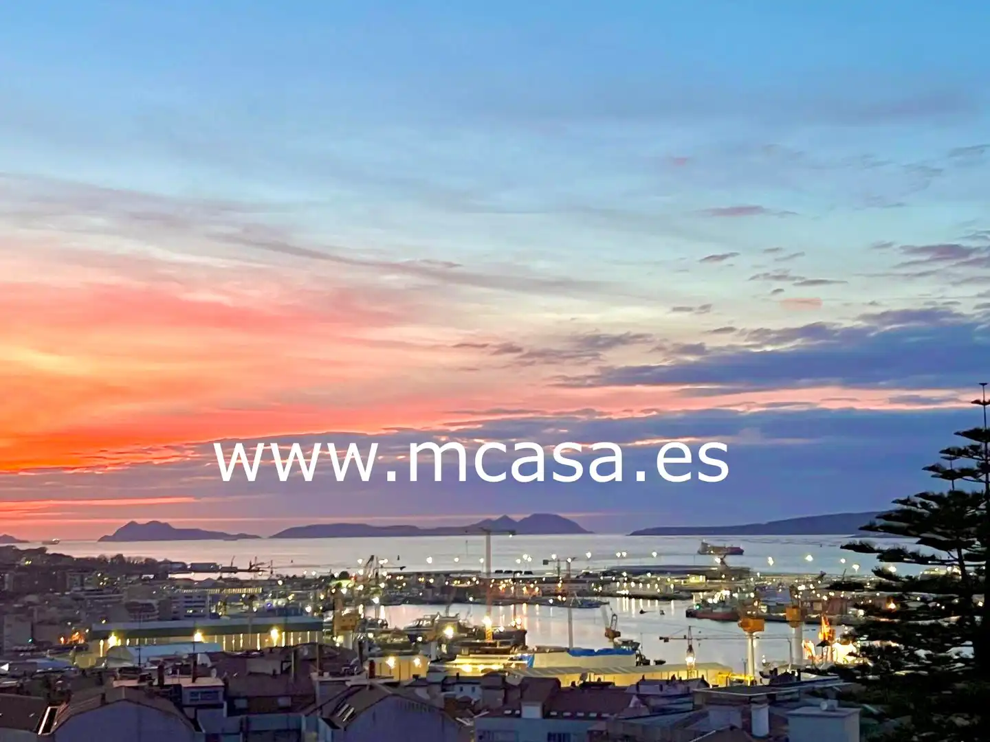 Àtic en venda en Vigo  amb Calefacció, Terrassa i Traster