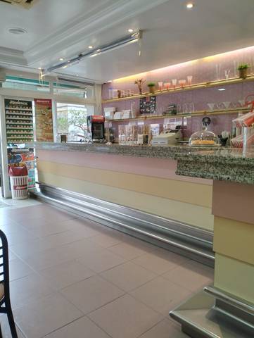 Local comercial en Venta en Carrer de França en Bellvitge