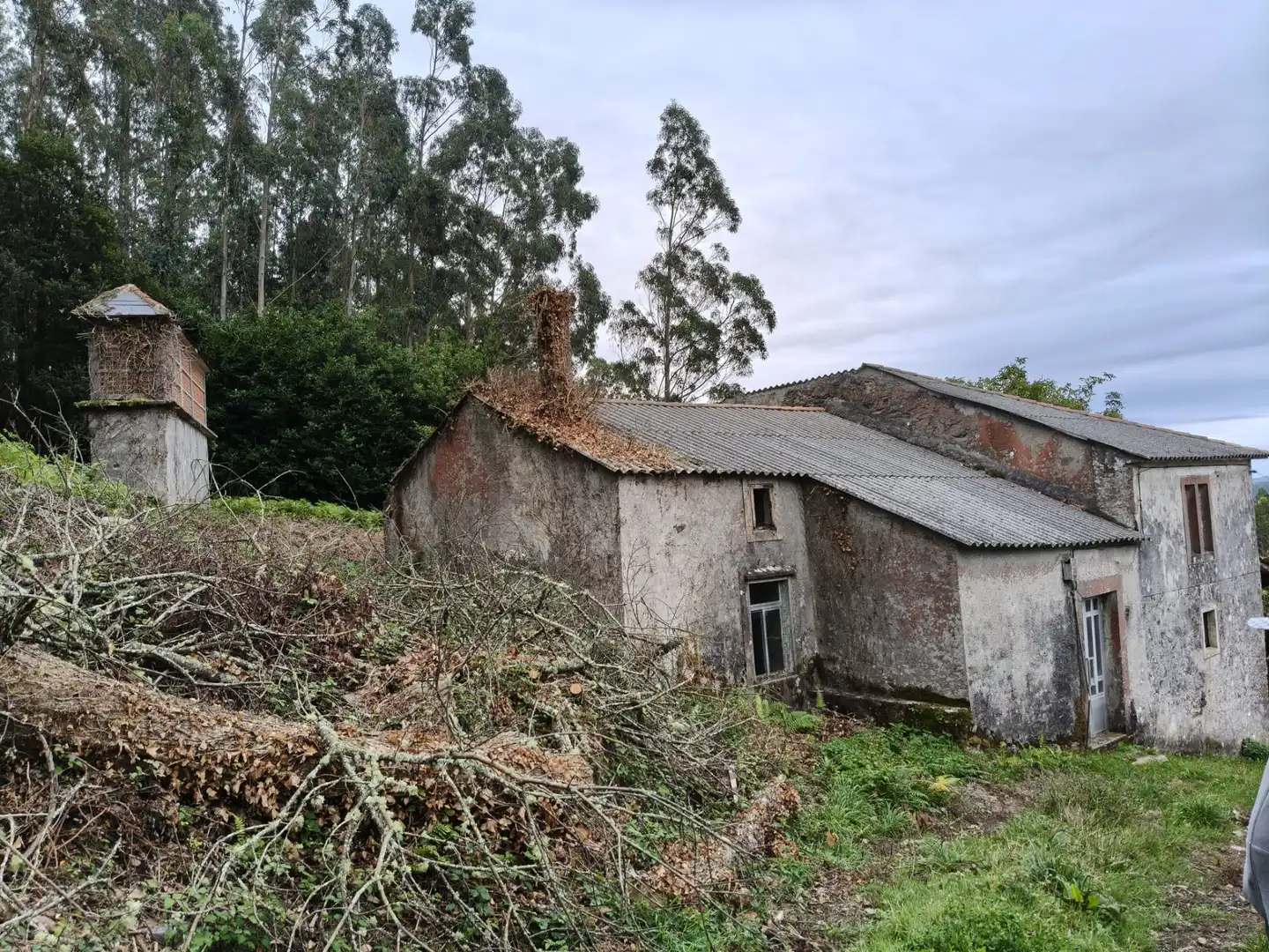 Country house with garden for sale in Cedeira