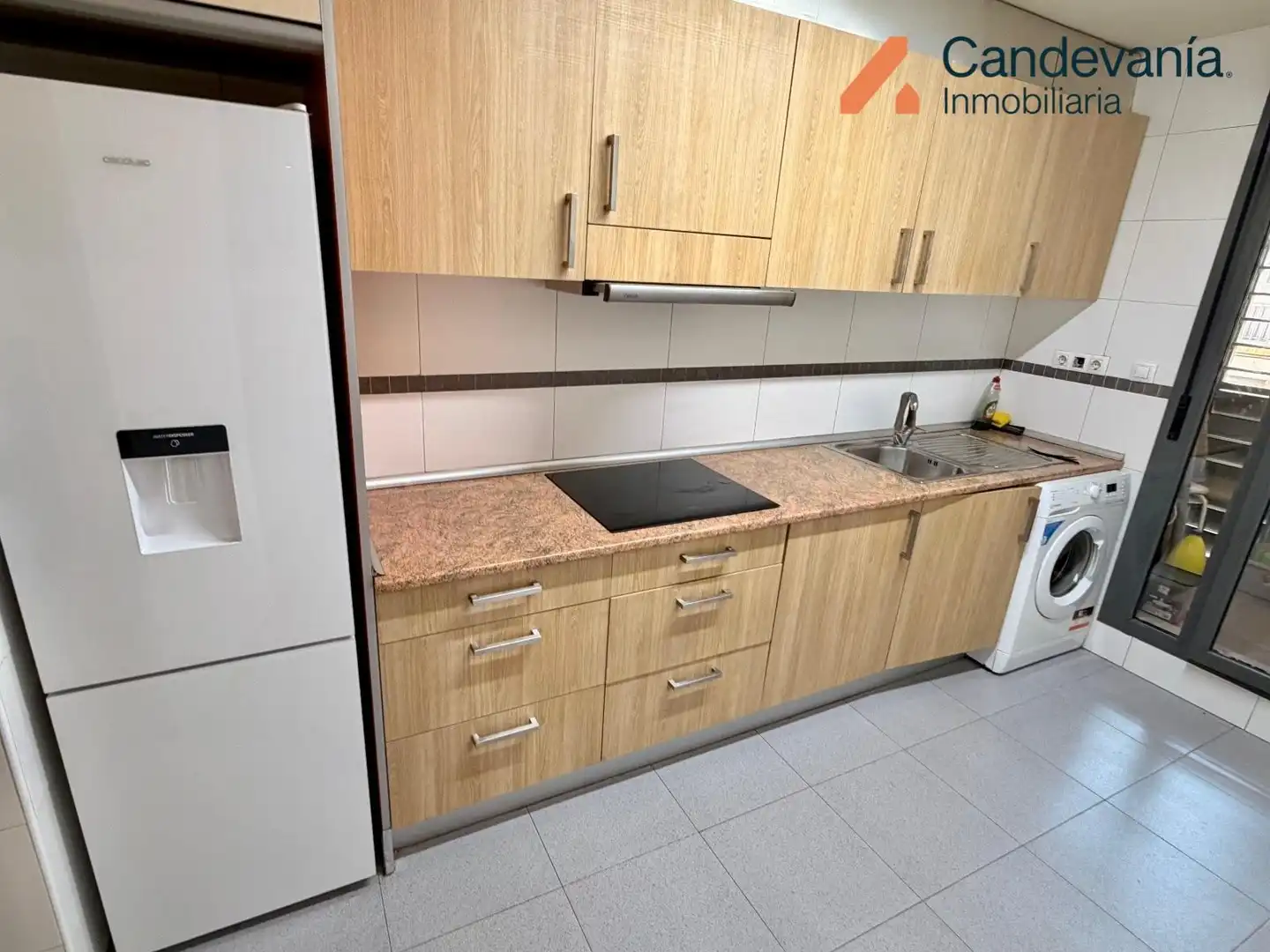 Cocina de Piso en venta en Zuera con Calefacción, Terraza y Horno