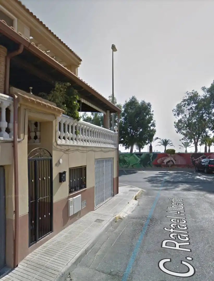 Dúplex en venta en C. Rafael Alberti, imagen 2