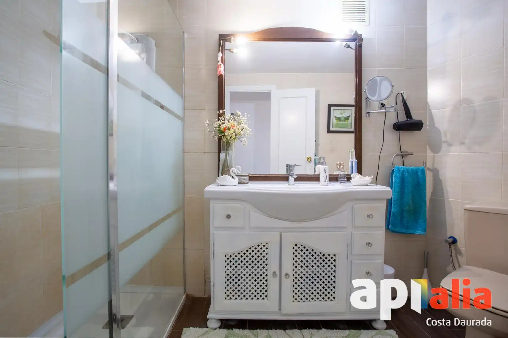 Baño de Piso en venta en Vandellòs i l'Hospitalet de l'Infant con Terraza