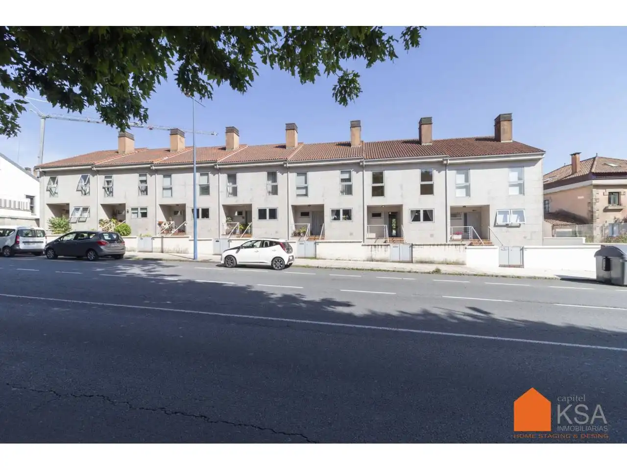 Vista exterior de Casa adosada en venta en Santiago de Compostela  con Jardín privado, Parquet y Terraza