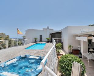 Swimming pool of Attic for sale in Marbella  with Air Conditioner, Terrace and Swimming Pool