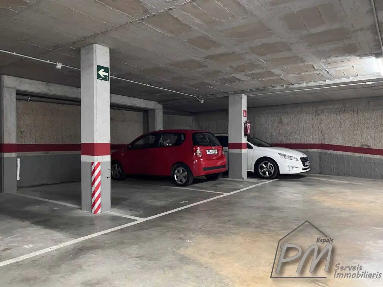 Parking of Garage for rent in Girona
