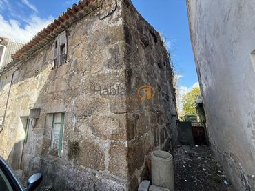 House with garden for sale in Vilanova de Arousa