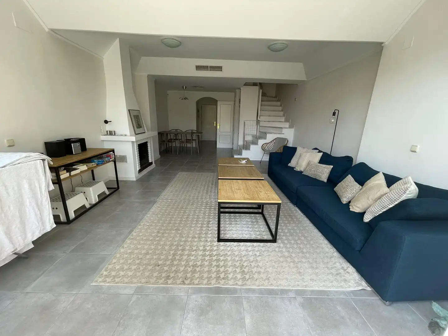 Sala d'estar de Casa o xalet de lloguer en Marbella amb Aire condicionat, Calefacció i Terrassa