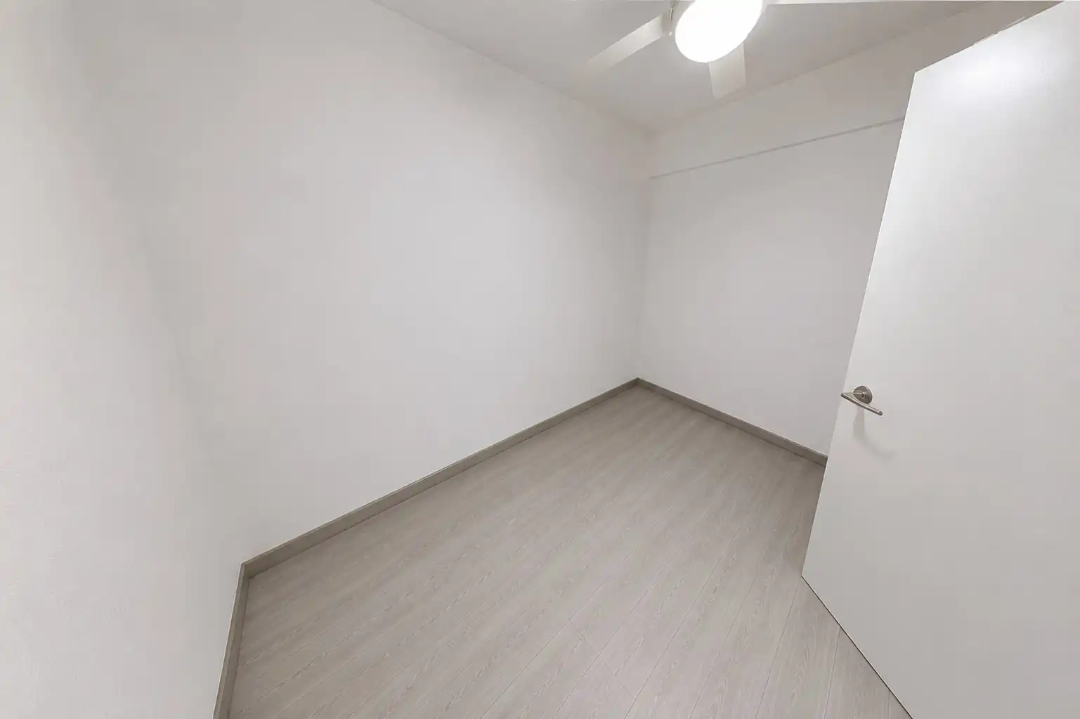 Wohnung zum Verkauf in El Campello mit Klimaanlage, Heizung und Terrasse