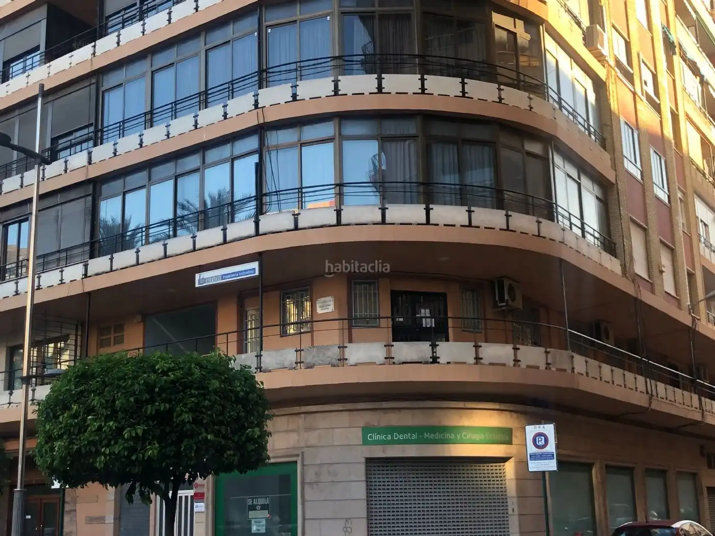 Wohnung mit Aufzug zum Verkauf in Plaça del Regne 8