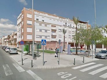 Gewerbefläche zur Miete in Avinguda de l'Alcora 84