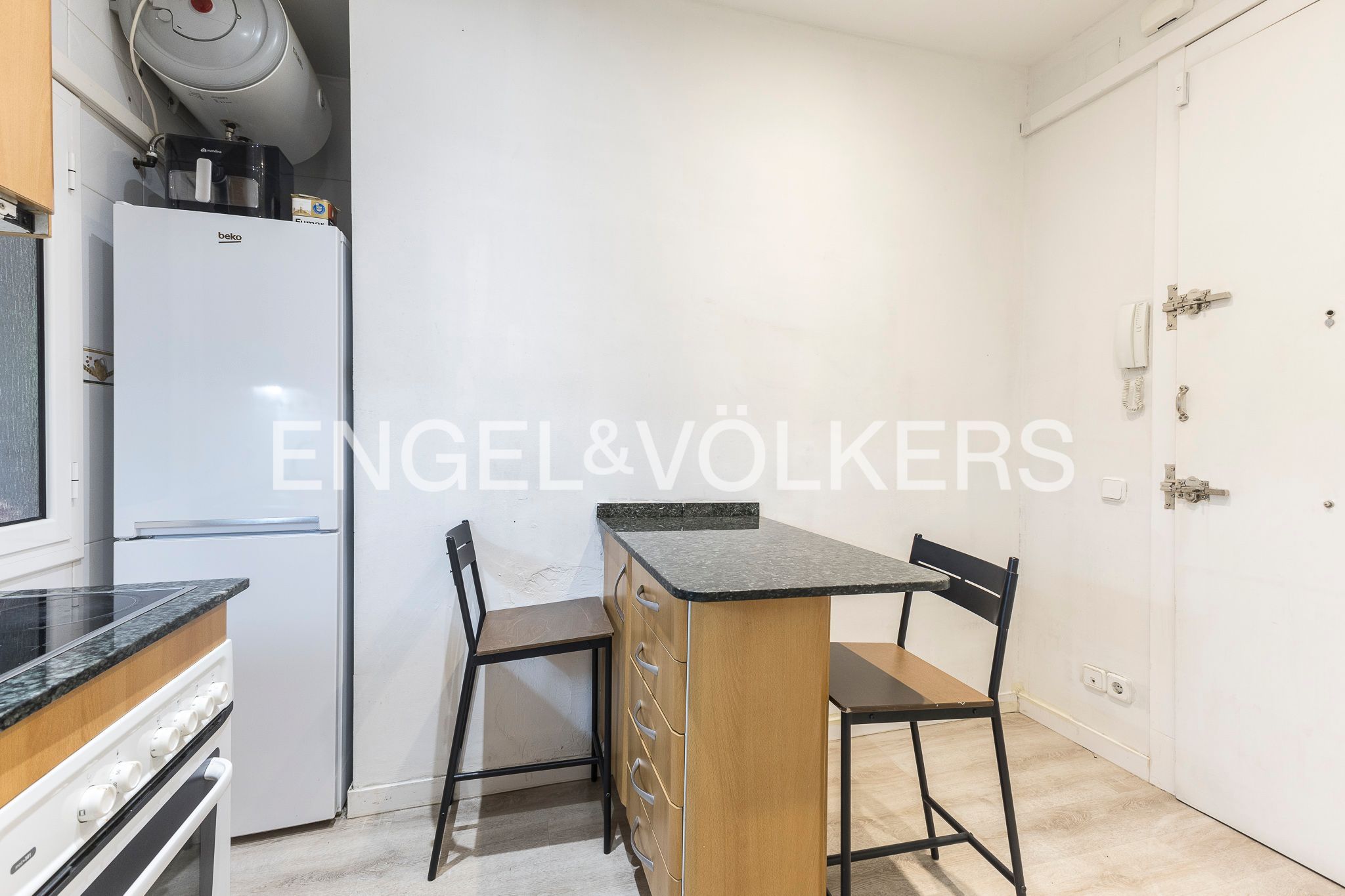 Cuina de Apartament en venda en  Barcelona Capital amb Calefacció