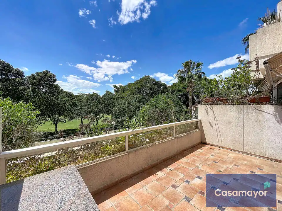 Terraza de Piso en venta en Alicante / Alacant con Aire acondicionado, Calefacción y Jardín privado