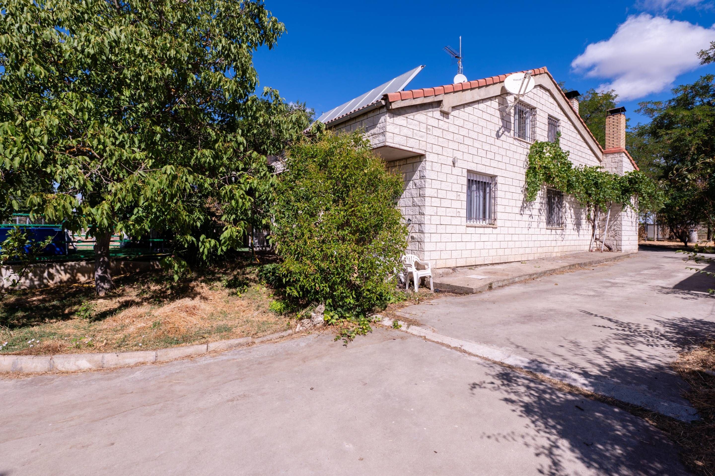 Exterior view of House or chalet for sale in Aranda de Duero  with Heating, Private garden and Terrace