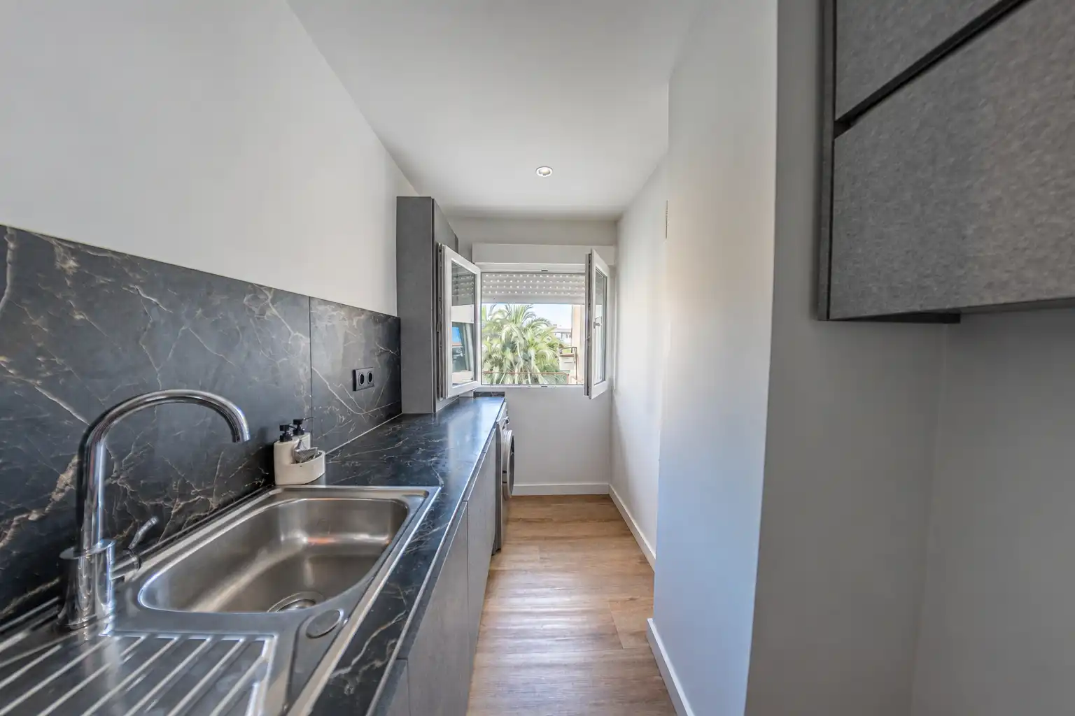 Küche von Wohnung zum Verkauf in Murcia mit Klimaanlage, Möbliert und Balkon