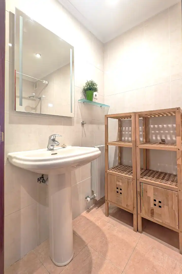 Baño de Piso en venta en Getxo  con Calefacción y Trastero