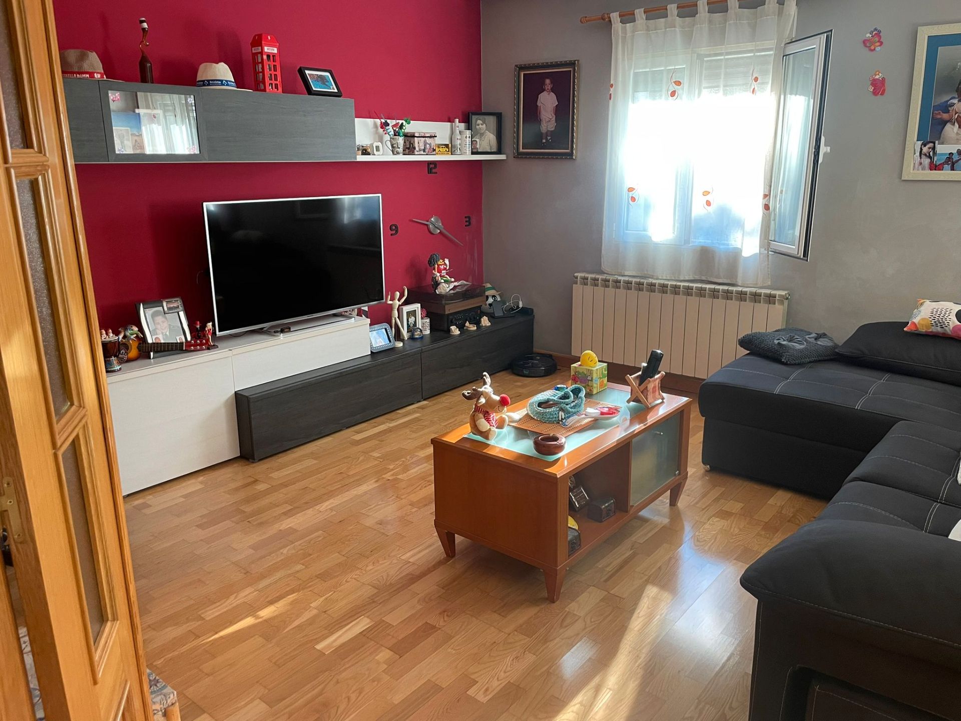 Sala de estar de Piso en venta en Valladolid Capital con Calefacción, Parquet y Terraza