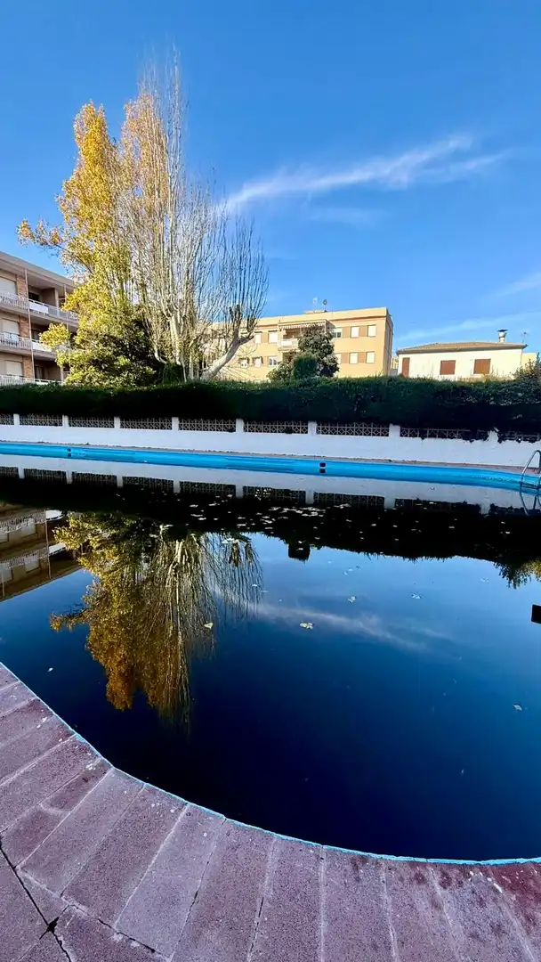 Piscina de Casa o chalet en venta en Siete Aguas con Jardín privado, Terraza y Alarma