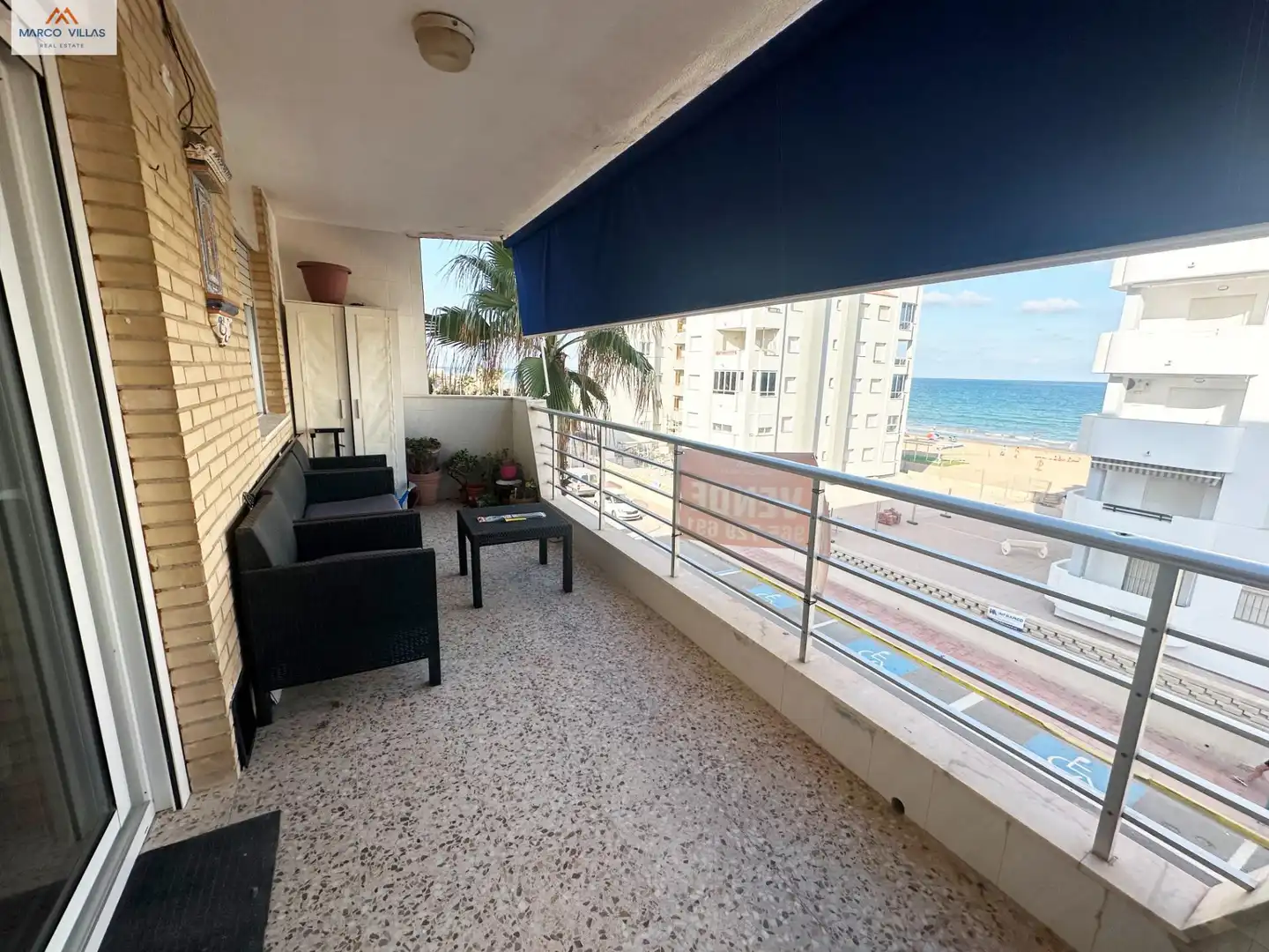 Piso con terraza en venta en Calle FILIPINAS