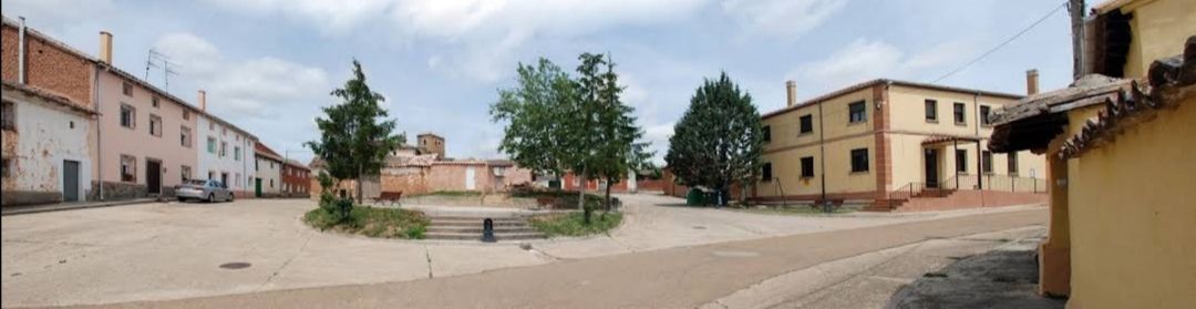 Exterior view of House or chalet for sale in Castrillo de Riopisuerga  with Private garden and Storage room