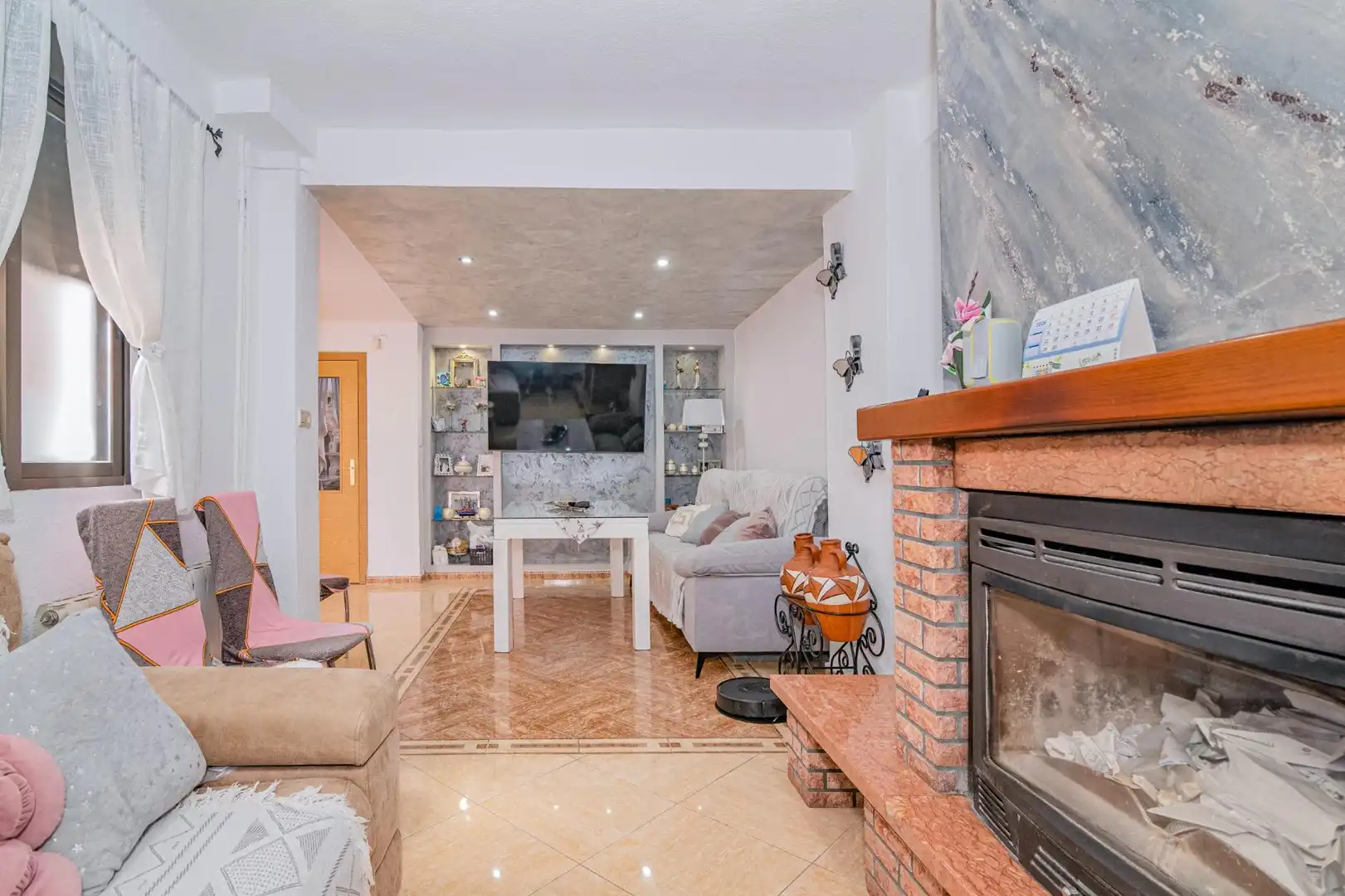 Casa con terraza en venta en Calle manila, imagen 4