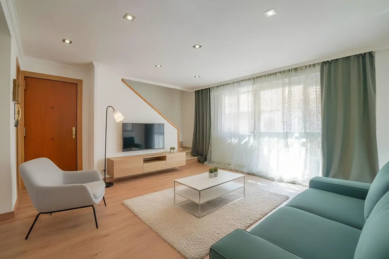 Wohnzimmer von Einfamilien-Reihenhaus zum Verkauf in Cambrils mit Klimaanlage und Möbliert