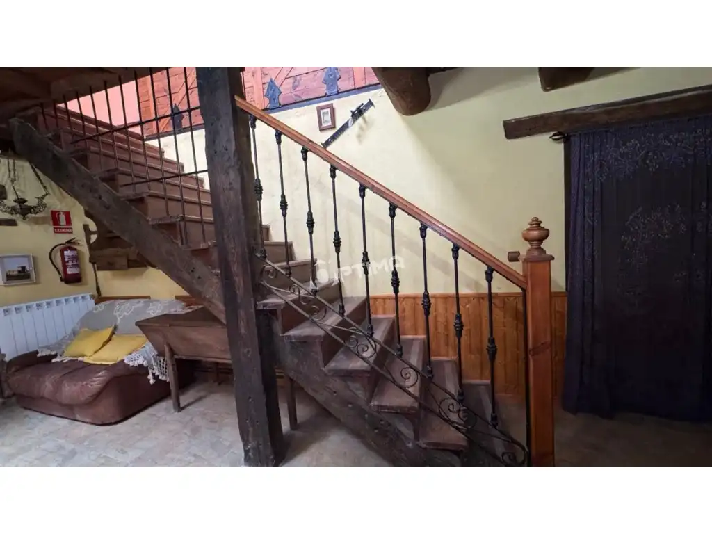 Country homes for sale in Villalonso