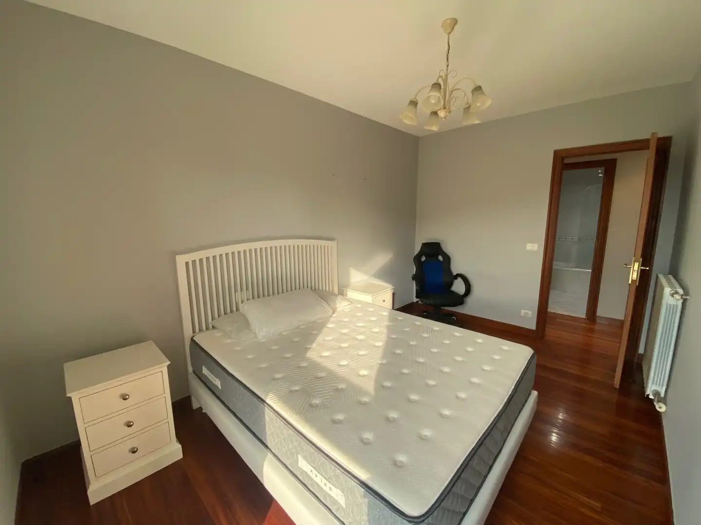 Habitación de Piso en venta en Castro-Urdiales con Calefacción, Trastero y Piscina