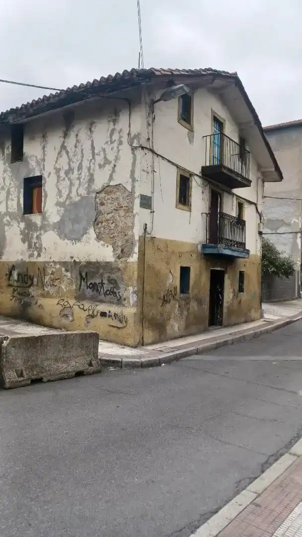 Exterior view of Houses for sale in Burtzeña