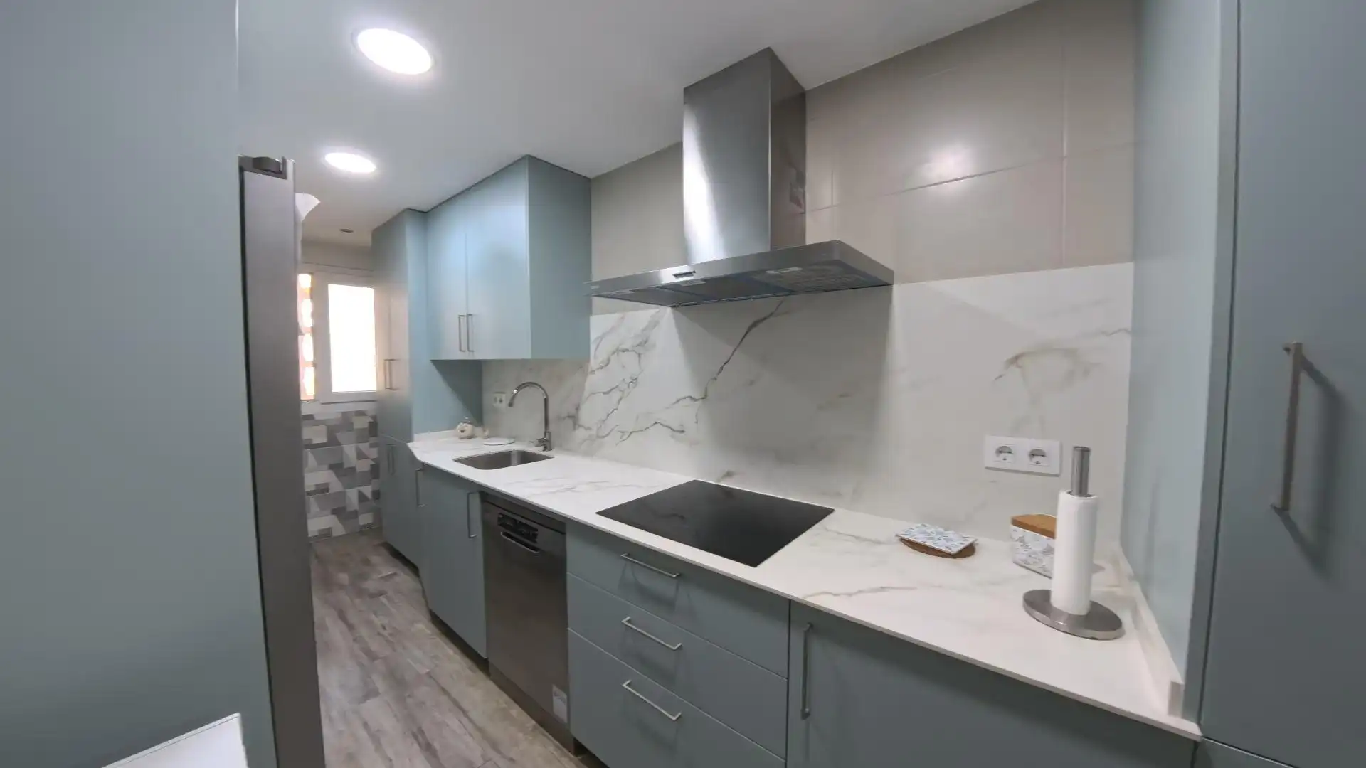 Küche von Wohnung zum Verkauf in San Fernando mit Klimaanlage