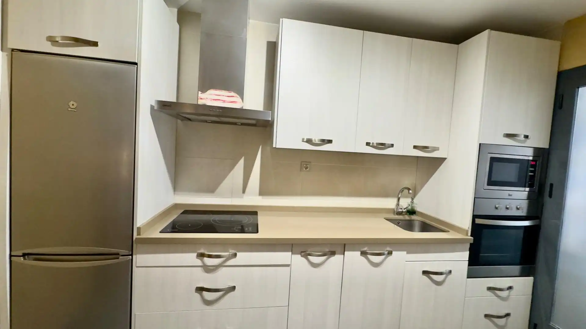 Flat for sale in Plaza Plaza de Europa, Las Tres Piedras - Costa Ballena