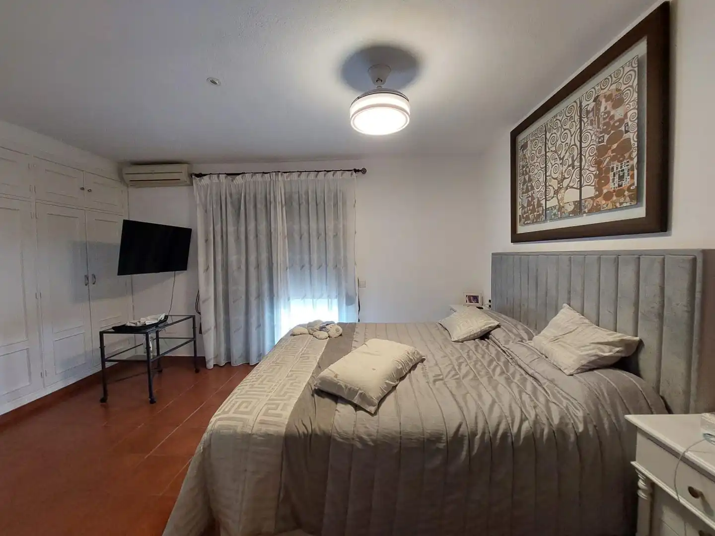 Bedroom of Detached homes for sale in Benahavís  with Air Conditioner, Heating and Private garden