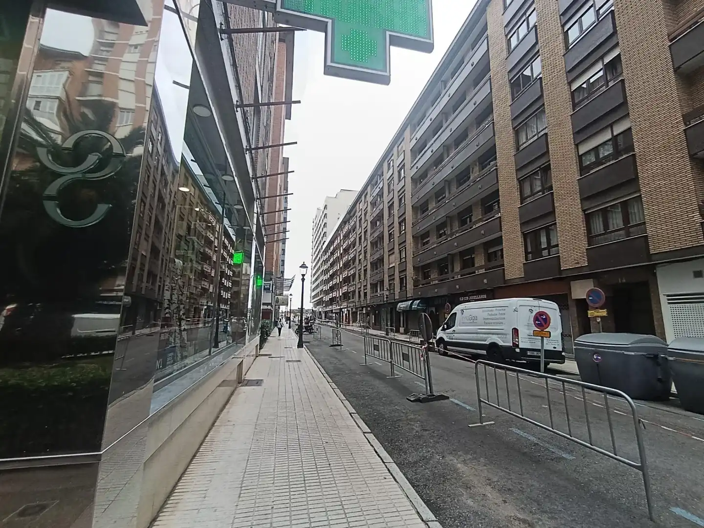 Vista exterior de Piso en venta en Este