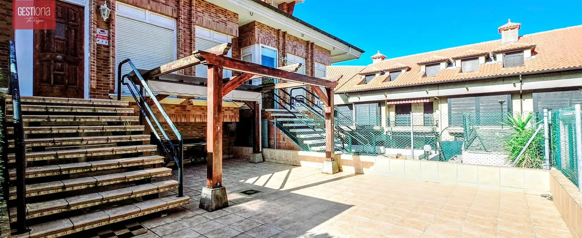 Terrace of Ground floor for sale in Noja  with Heating, Terrace and Furnished