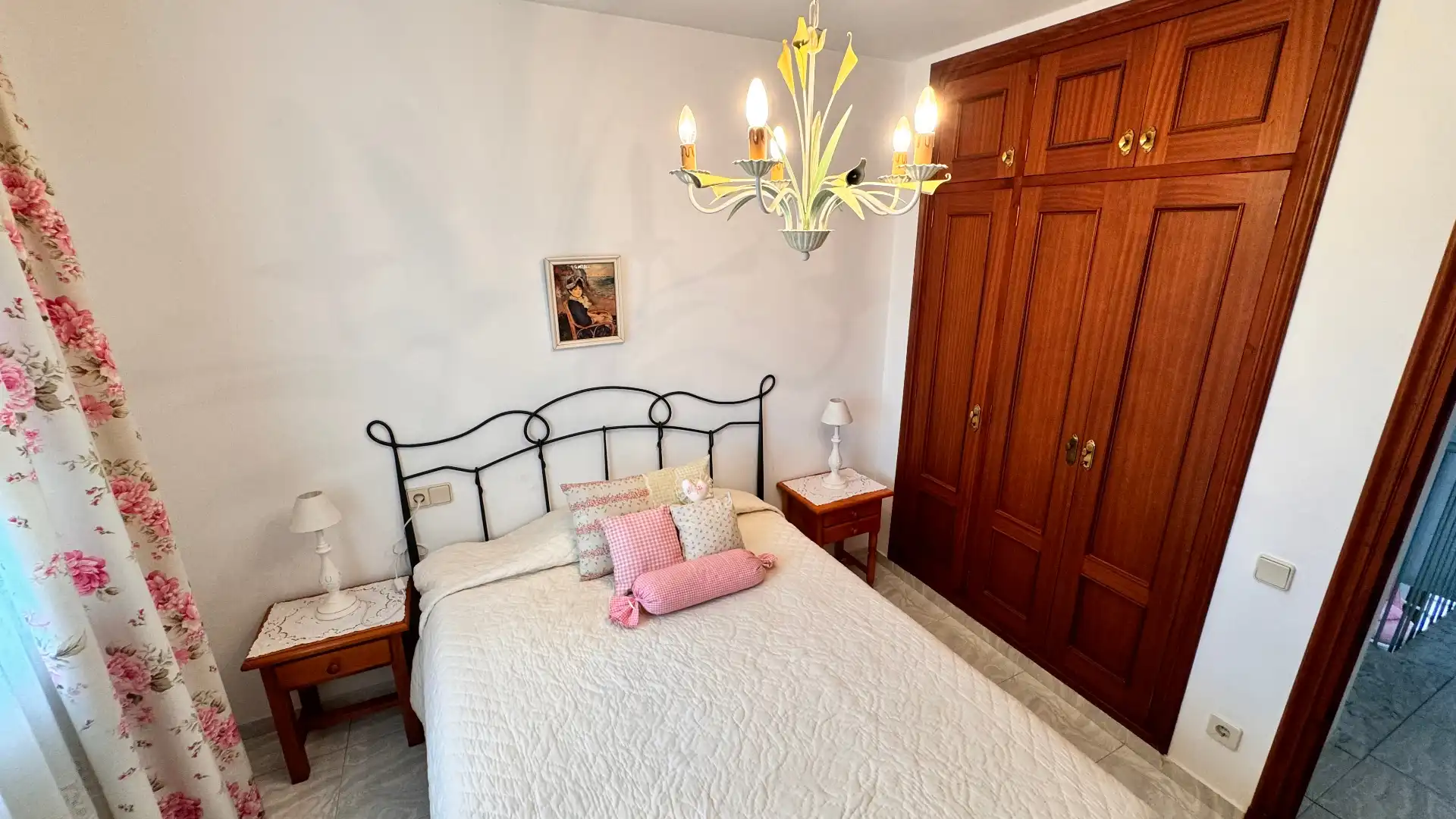 Dormitori de Casa adosada en venda en Torredembarra amb Jardí privat, Terrassa i Traster
