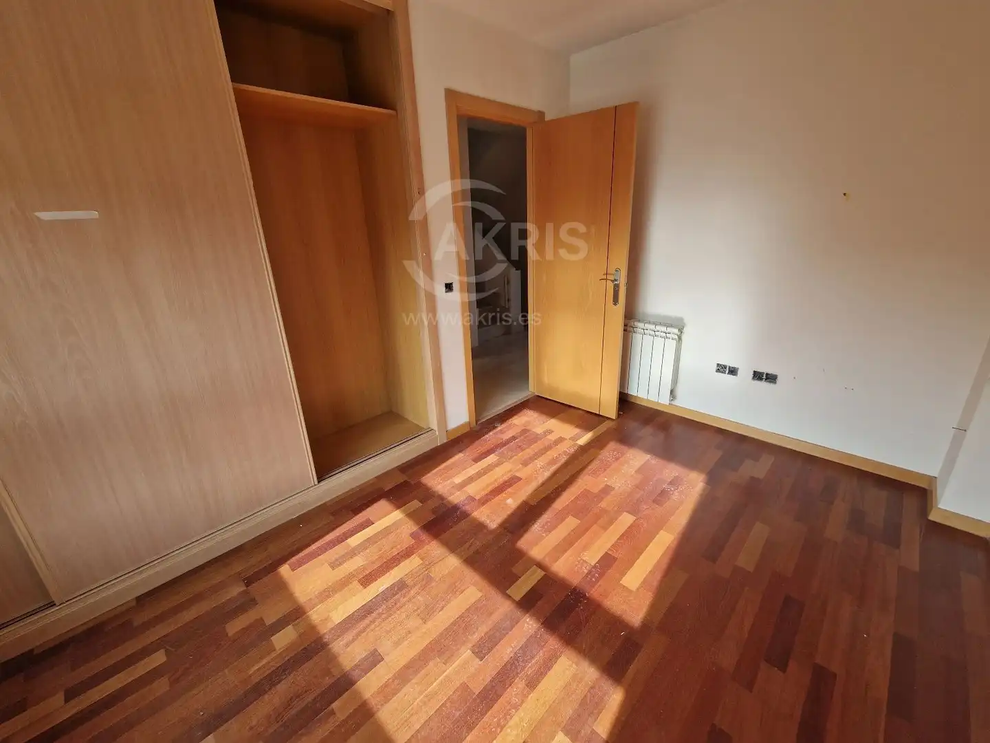 Habitación de Casa adosada en venta en Yuncos con Calefacción y Trastero