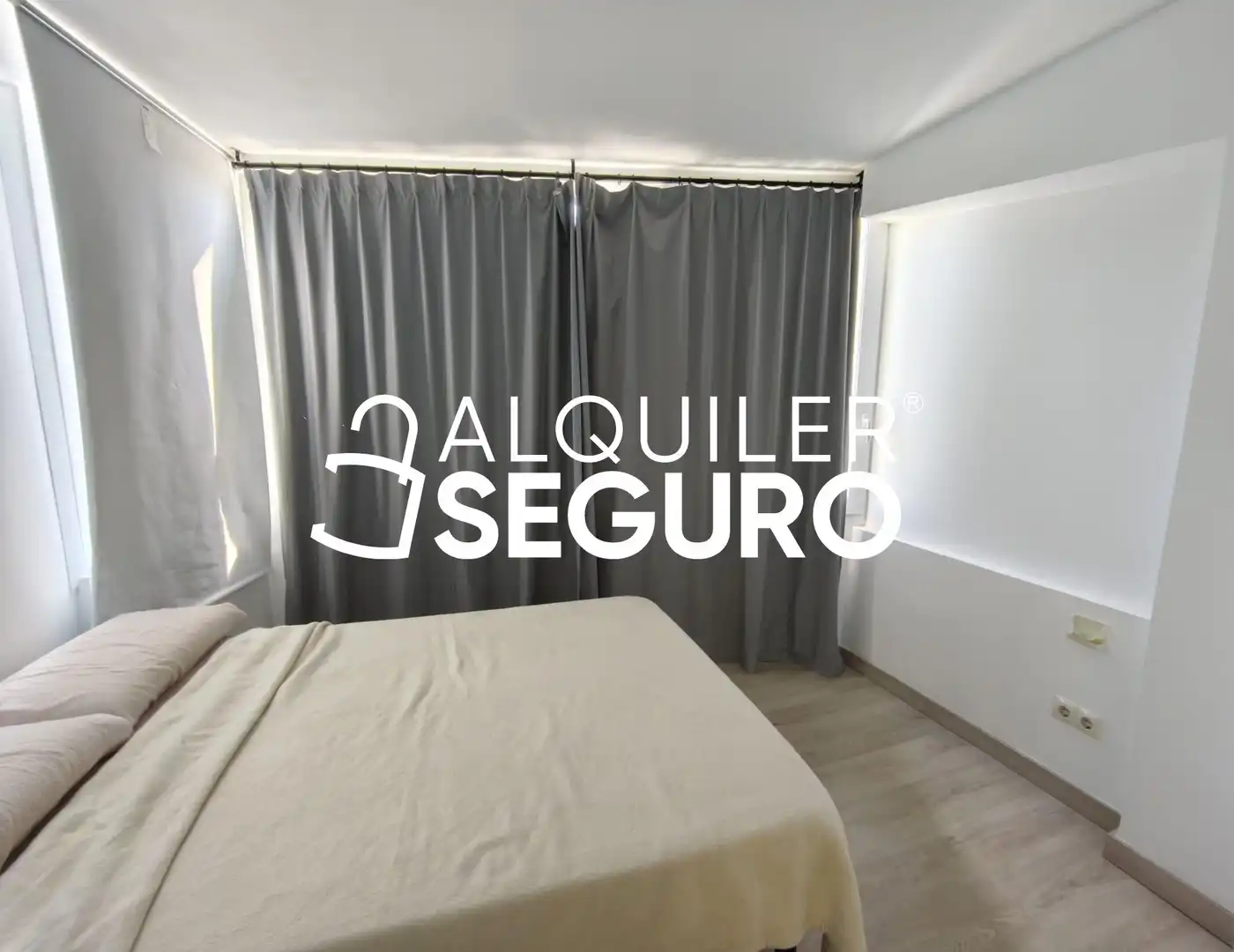 Bedroom of Study for rent in  Palma de Mallorca  with Furnished